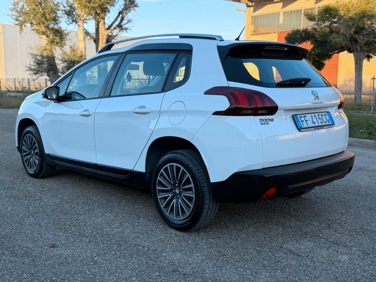 Peugeot 2008 DIESEL 1.6 Blue HDi EURO 6E