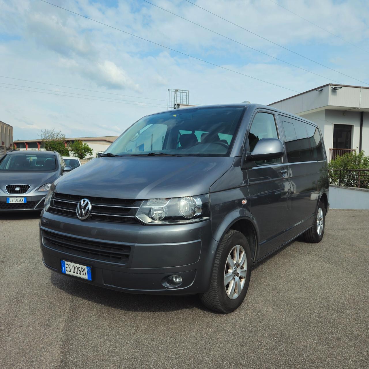 Volkswagen Multivan CARAVELLE 2.0 TDI 140CV Comfortline 9 POSTI