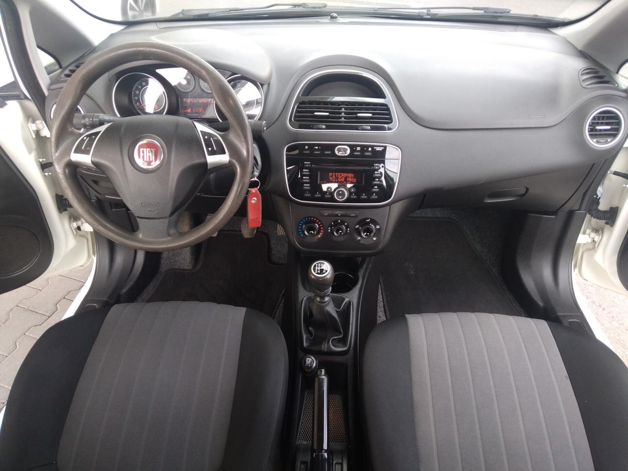 Fiat Punto 1.4 8V 77cv 5 porte Natural Power Street x neopatentati