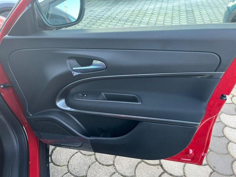 FIAT 600 600 Hybrid 110 CV DCT MHEV Serie Speciale Icon