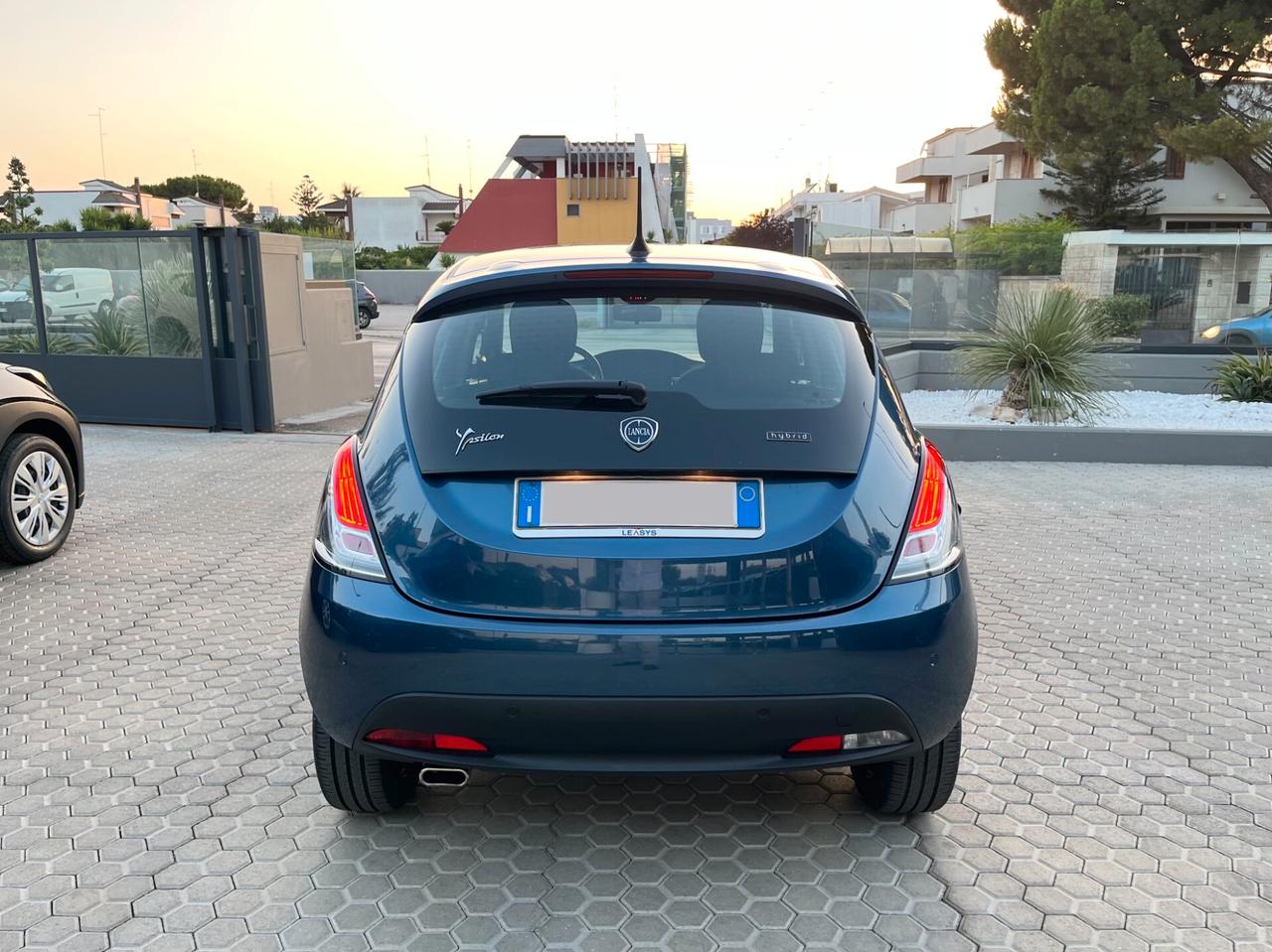 Lancia Ypsilon 1.0 FireFly 5 porte S&S Hybrid Gold