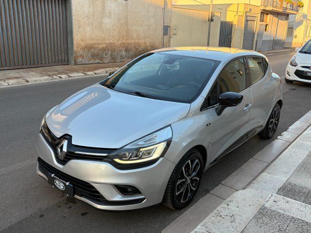 RENAULT Clio 1.5dCi 75CV Moschino Life