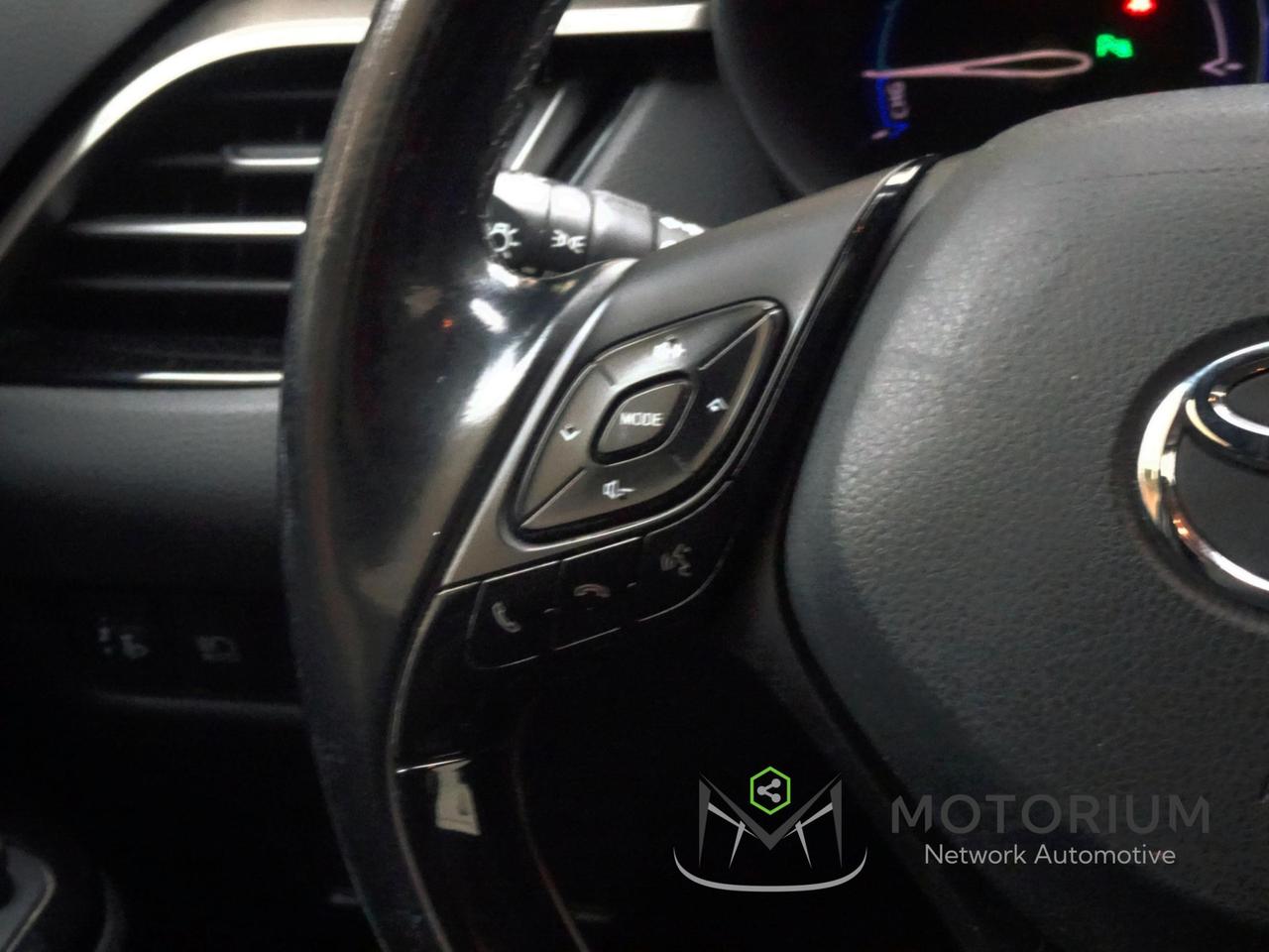 Toyota C-HR 1.8 Hybrid E-CVT Business