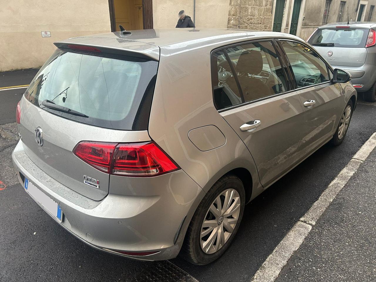 Volkswagen Golf 5p 1.6 tdi 110cv - ANCHE PER NEOPATENTATI