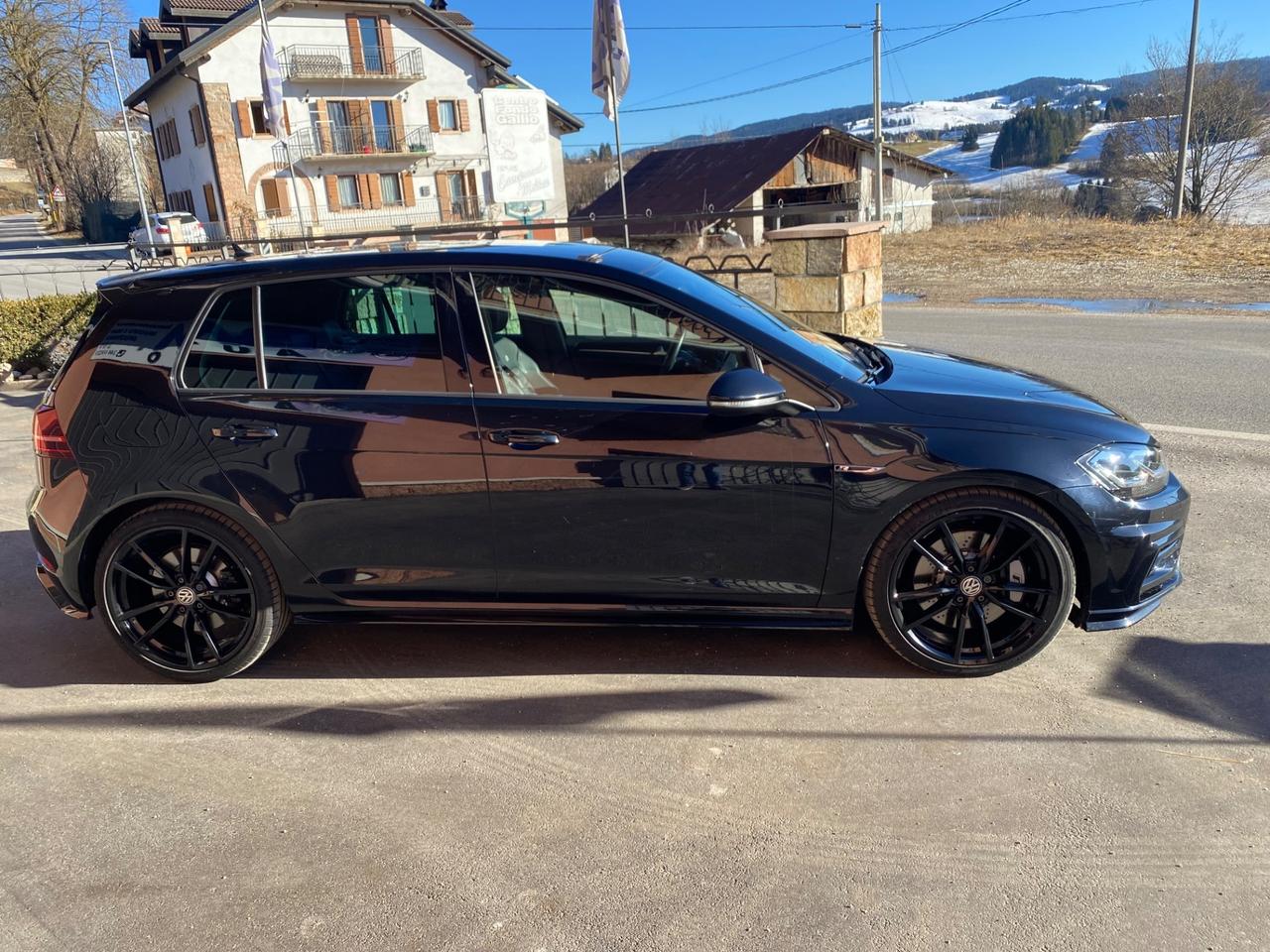 Volkswagen Golf R 2.0 TSI DSG 4MOTION 5p. BMT