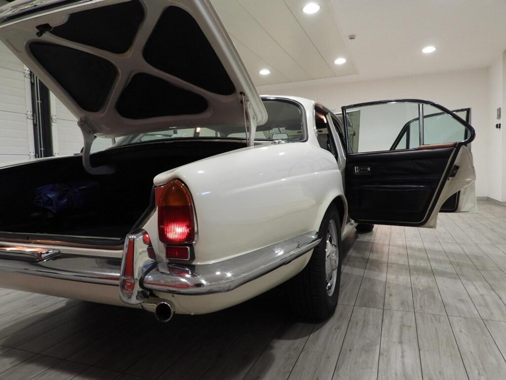 Jaguar XJ6 Berlina 4.2