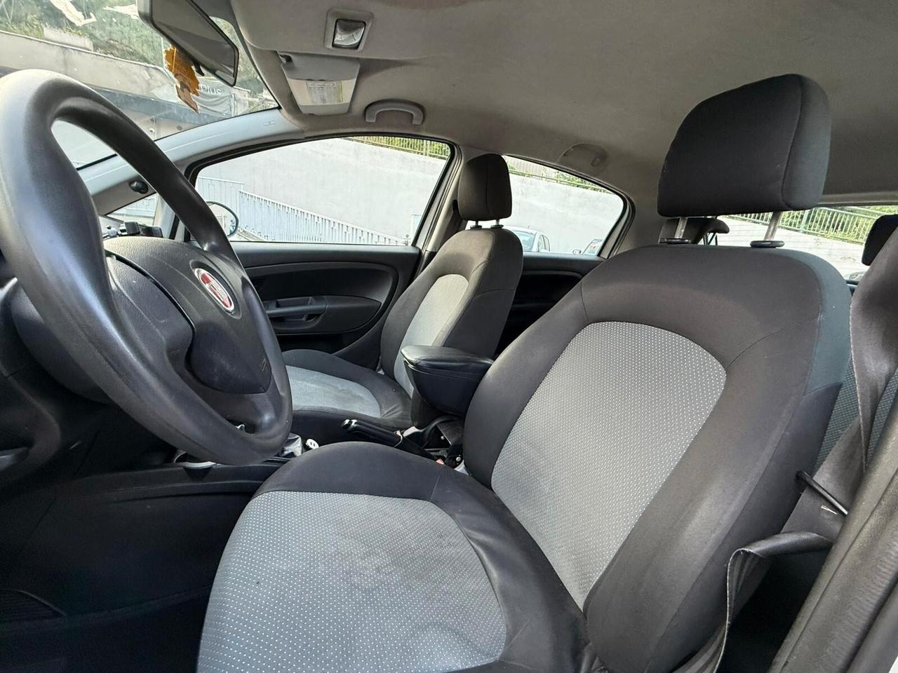 FIAT GRANDE PUNTO 1,3 MTJ 75 CV DYNAMIC 5P