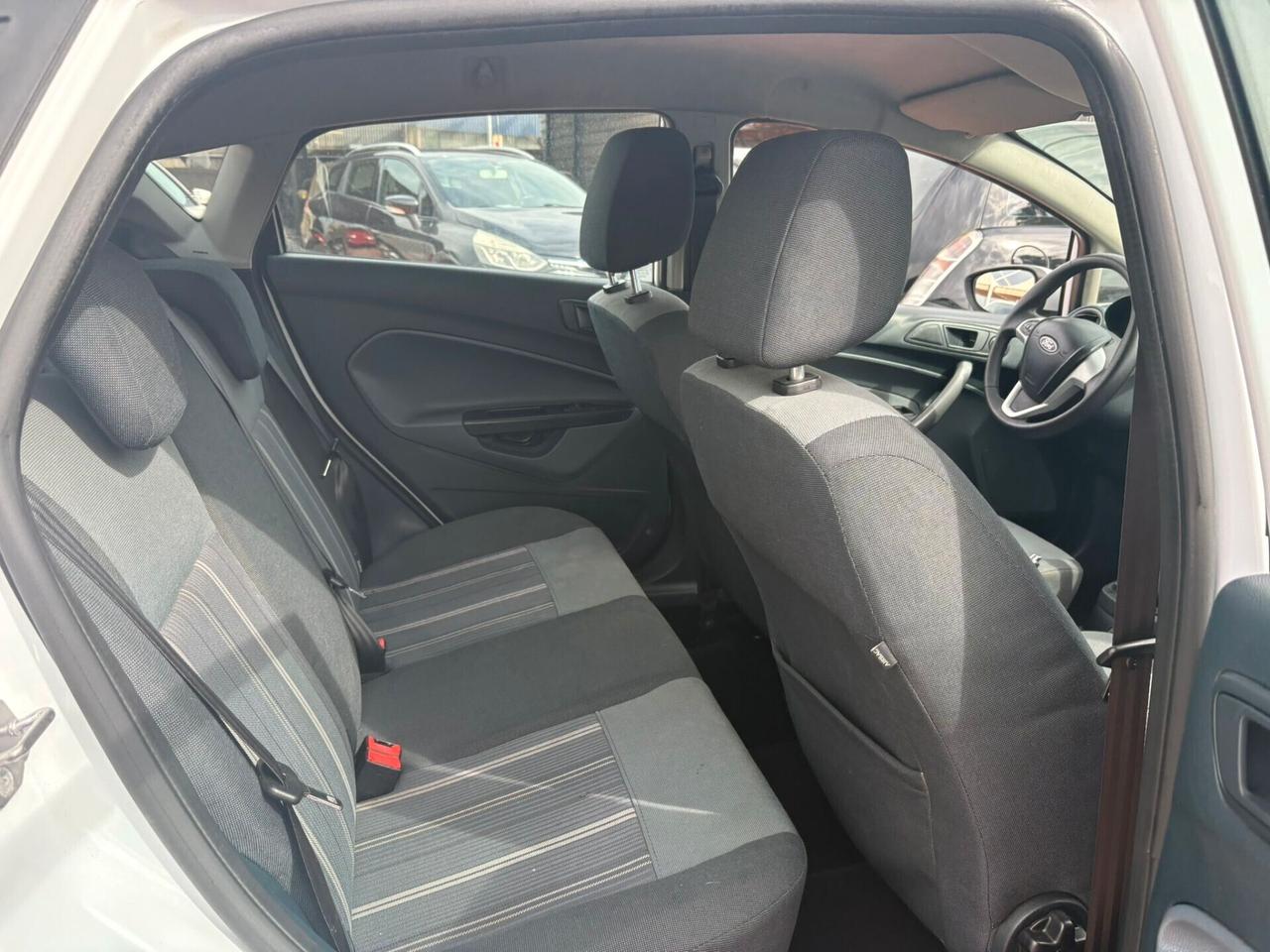 Ford Fiesta 1.4 5 porte Bz.- GPL Titanium