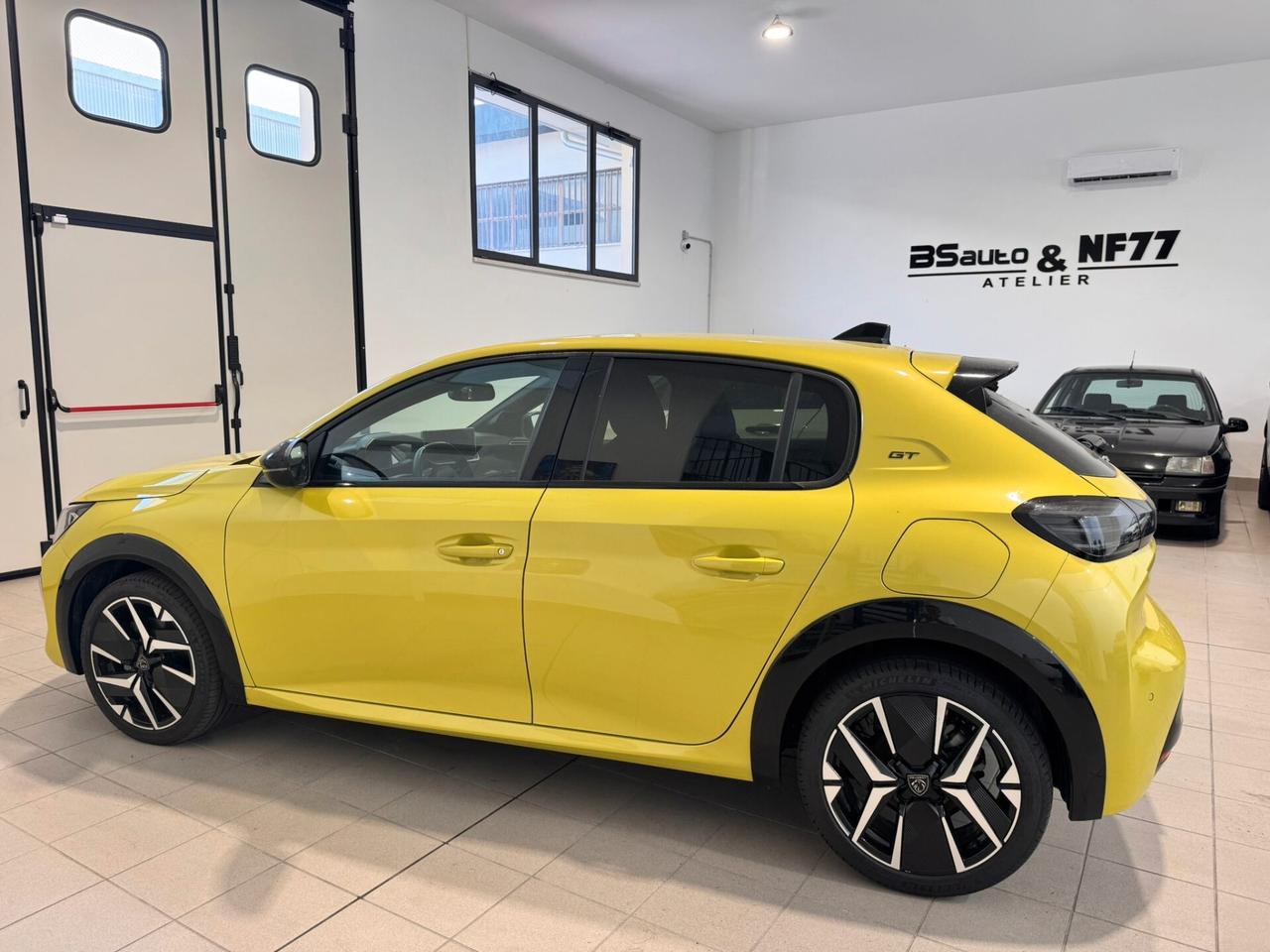 Peugeot 208 PureTech 100 Stop&Start 5 porte GT