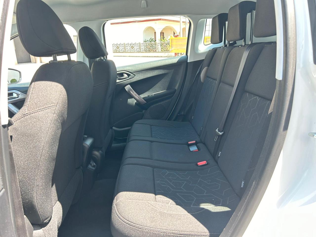 Peugeot 2008 1.6 HDI 100Cv ALLURE Km120.000-2016