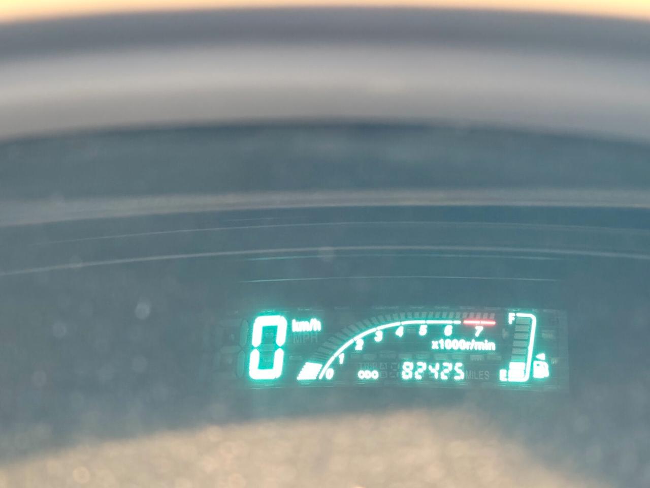 Toyota Yaris 83000KM Sol BENZINA