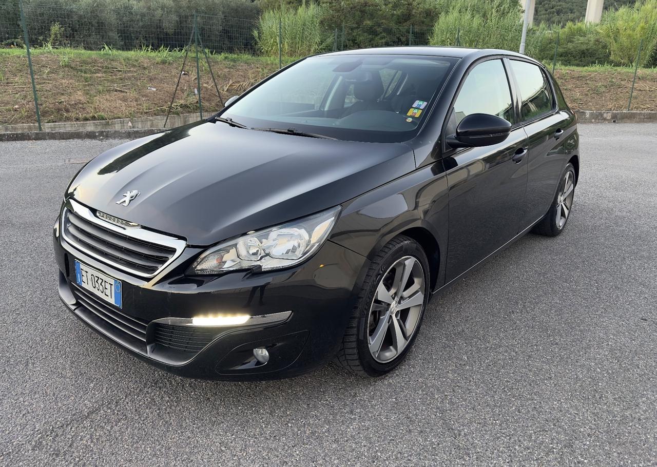 Peugeot 308 1.6 e-HDi 115 CV Stop&Start Allure