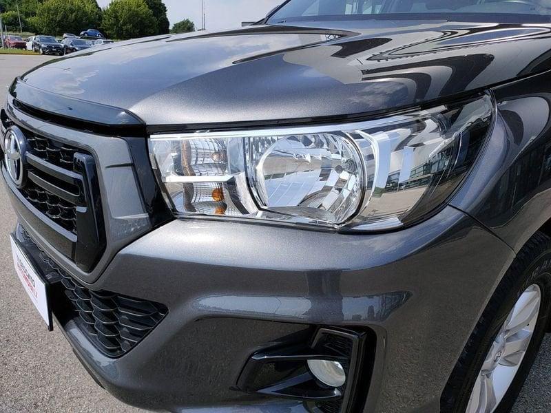 Toyota Hilux 2.4 D-4D 4WD 2 porte Chassis & Cab Comfort