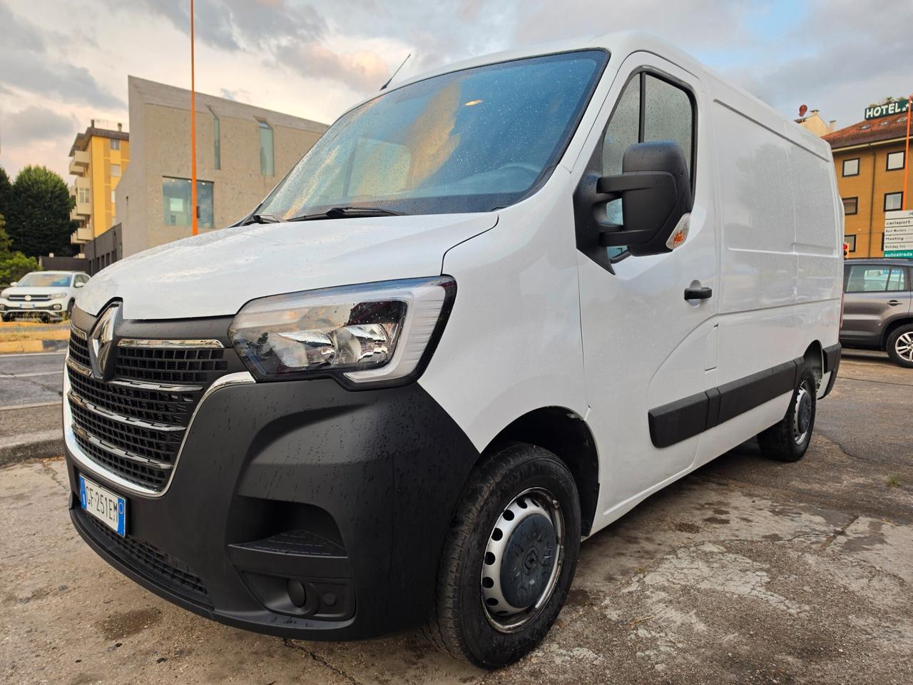 Renault Master T 28 2.3 dCi 135 PM Cabinato Energy Ice