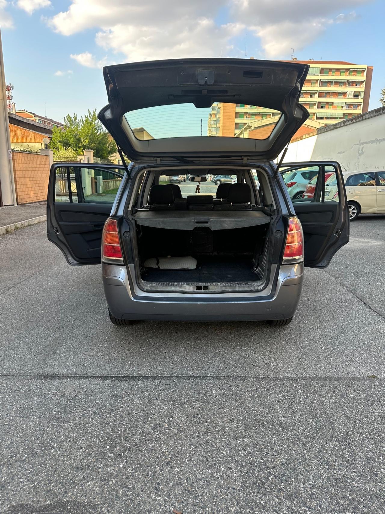 Opel Zafira 1.9 CDTI 120CV Cosmo