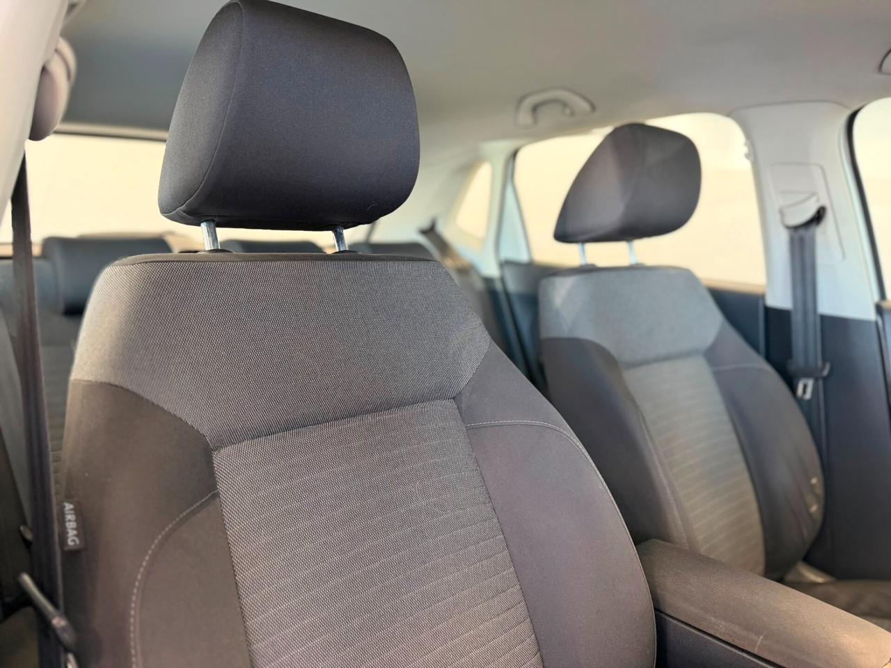 Volkswagen Polo 1.6Tdi 75cv 2011