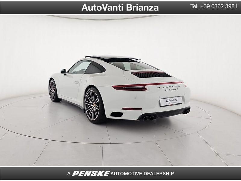 Porsche 911 911 Coupe 3.0 Carrera 4