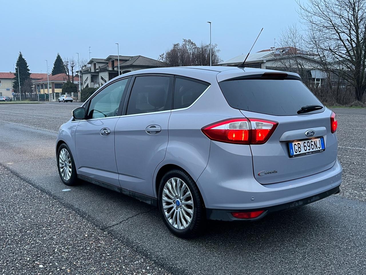 Ford C-Max 1.6 TDCi 115CV Titanium - ok neopatentati
