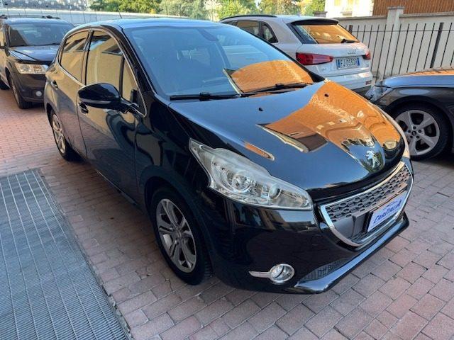 PEUGEOT 208 1.2 VTi 82 CV 5 porte Allure TETTO PANORAMICO