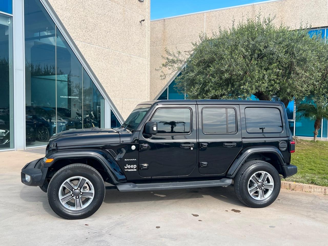 Jeep Wrangler 2.2 Mjt Sahara possibilità noleggio no scoring