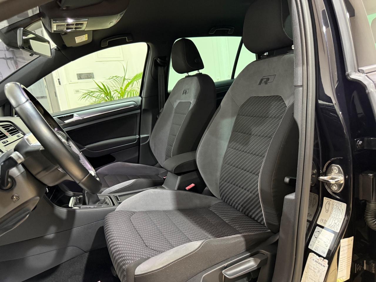 Volkswagen Golf 1.5 TSI ACT 150 cv R Line