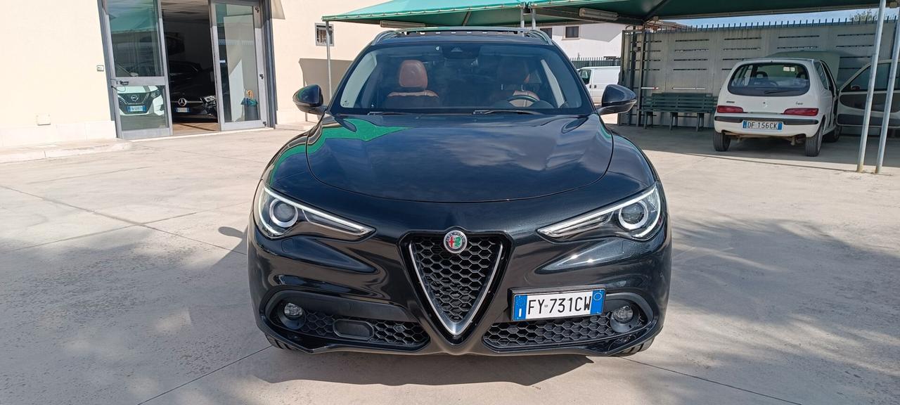 Alfa Romeo Stelvio 2.2 Turbodiesel 190 CV AT8 Q4 Executive