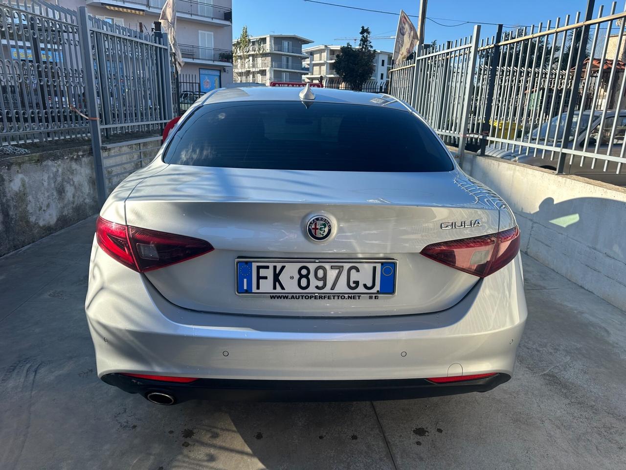 Alfa Romeo Giulia 2.2 Turbodiesel 150 CV Business Launch Edition