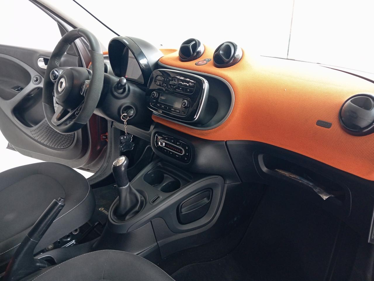 Smart ForFour 1.0 benzina 2015 CON GARANZIA