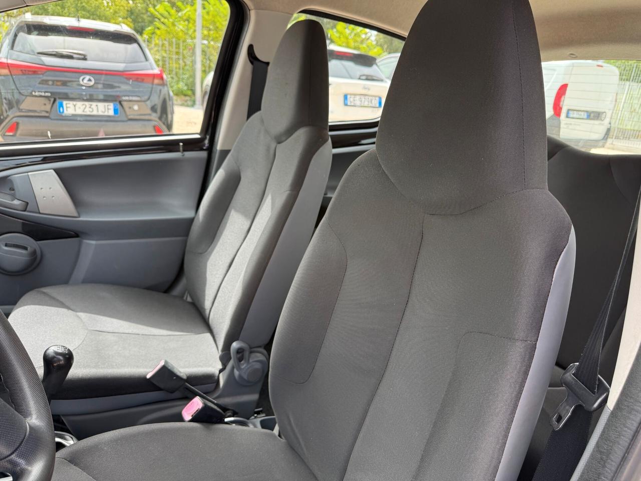 Toyota Aygo 1.0 12V VVT-i 5 porte Now