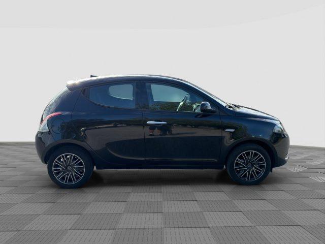 LANCIA Ypsilon Ypsilon 1.0 FireFly 5 porte S&S Hybrid Silver