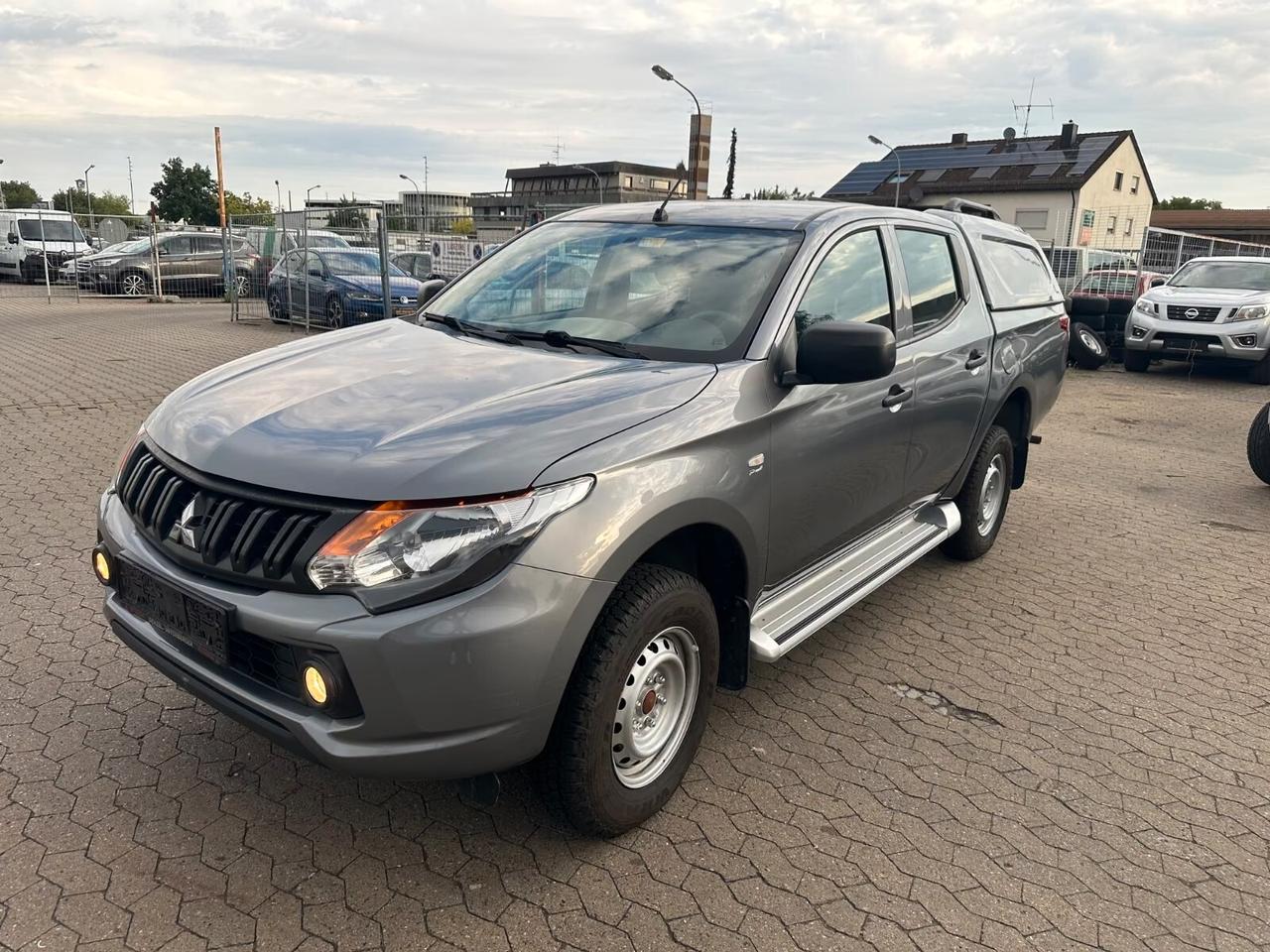 Mitsubishi L200 2.4 DI-D/154CV Double Cab Invite