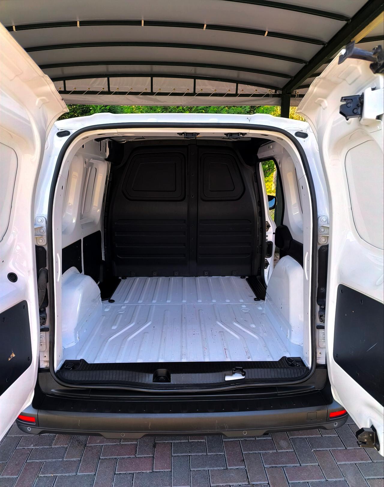 Renault Kangoo 1.5 Blue dCi 115CV EDC PC-TN Van