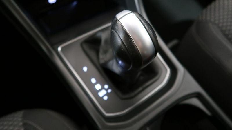 Volkswagen Touran Touran 1.5 tsi Business 150cv dsg #NAVIGATORE#CARPLAY#