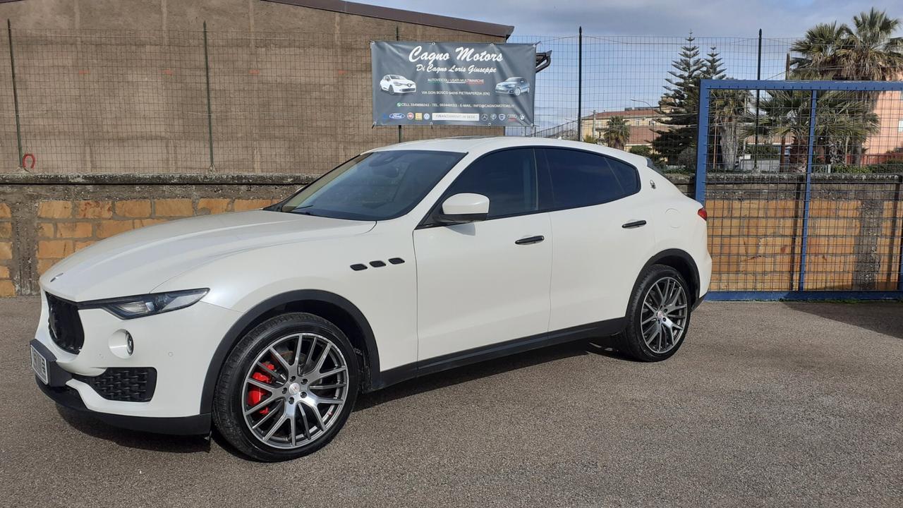 Maserati Levante V6 Diesel 275 CV AWD