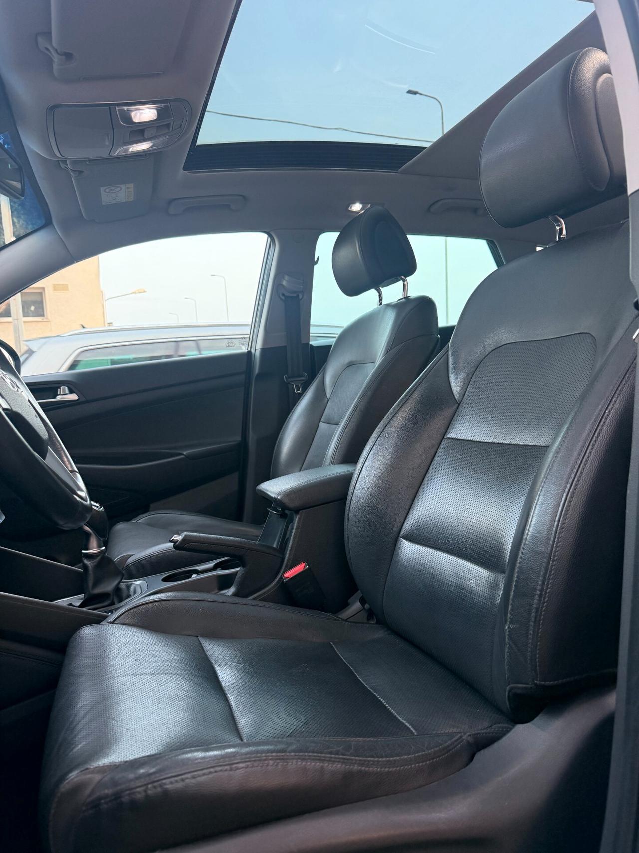 Hyundai Tucson 1.7 CRDi XPossibleTETTO APRIBILE,TELECAMERA,NAVI,ANDROID AUTO,BLUETOOTH,FULL LED,PELLE