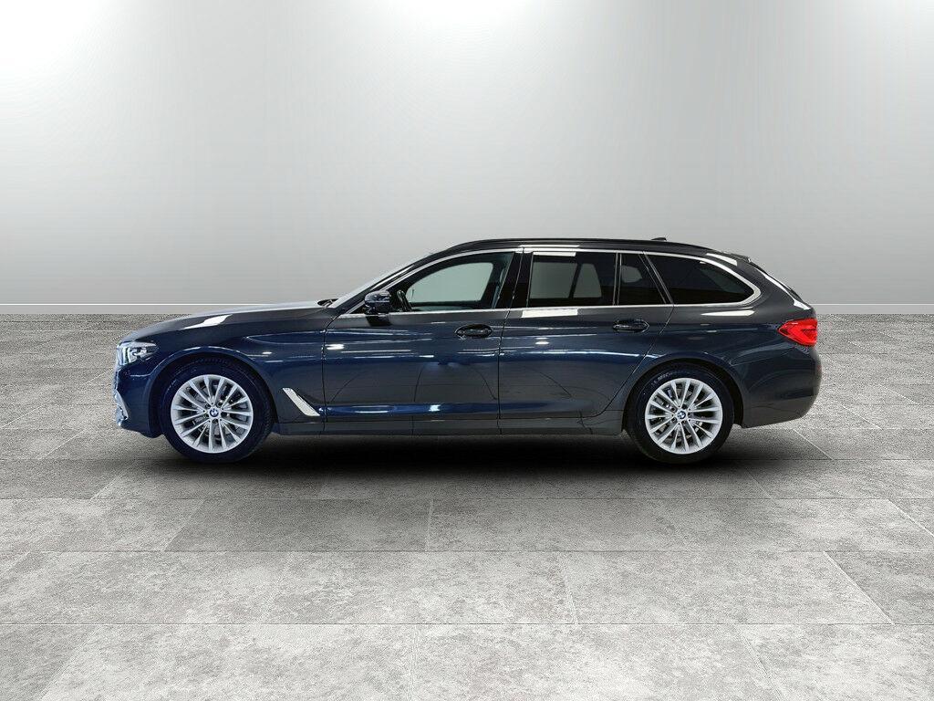 BMW Serie 5 Touring 520 d Luxury Steptronic