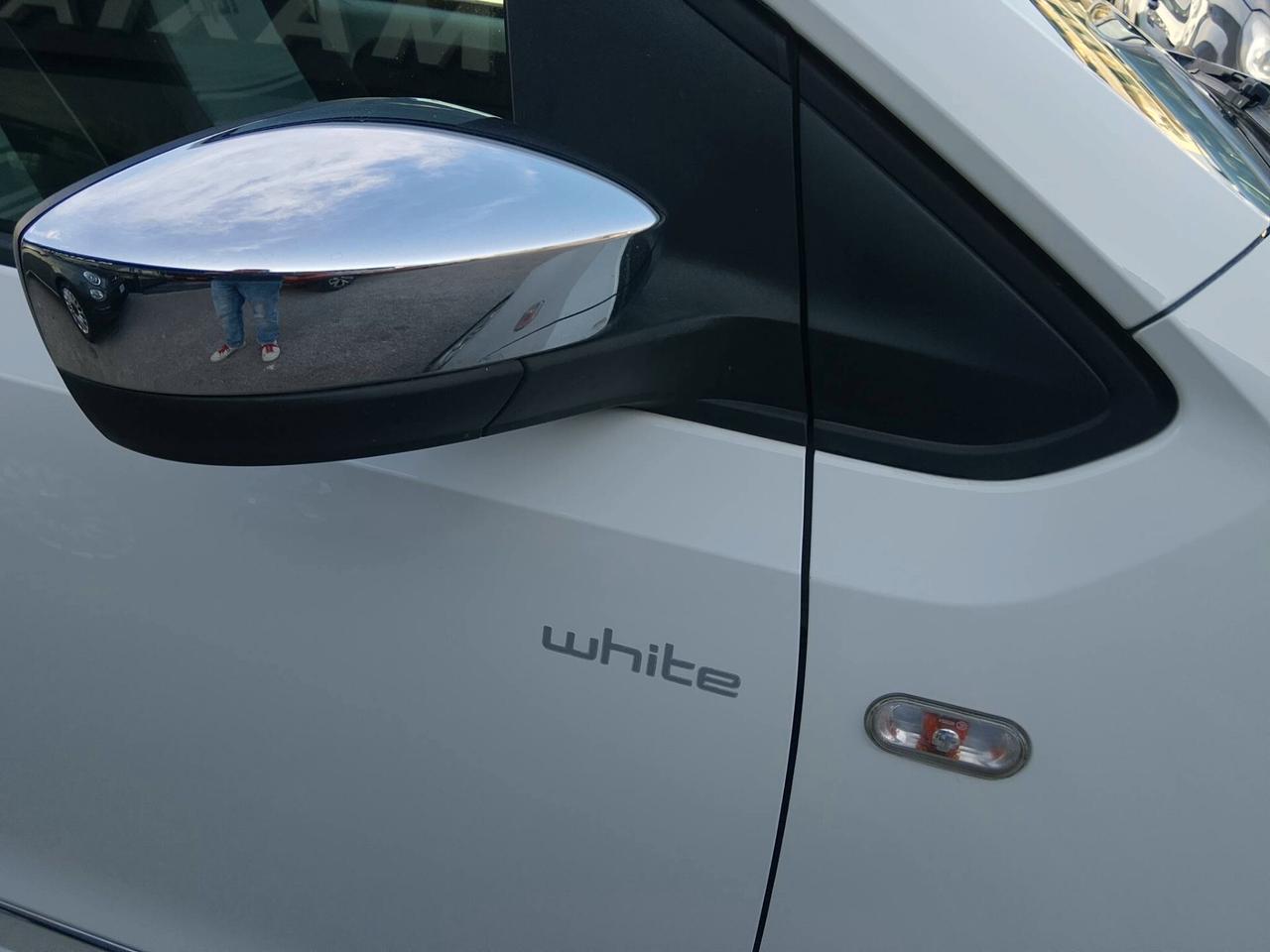 Volkswagen up! WHITE EDITION 90 K KM!