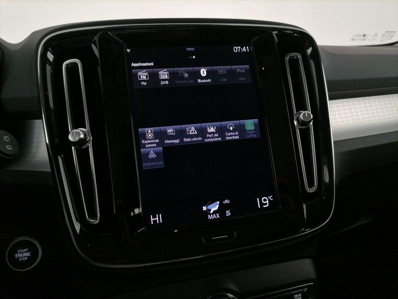 Volvo XC40 1.5 t3 Momentum 163cv my20