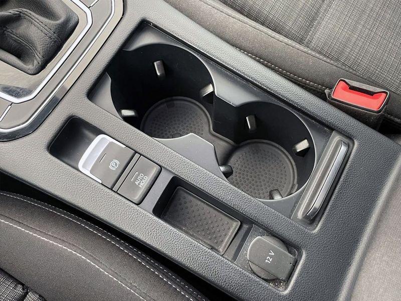 Volkswagen Passat Passat Variant 2.0 TDI SCR EVO DSG Business