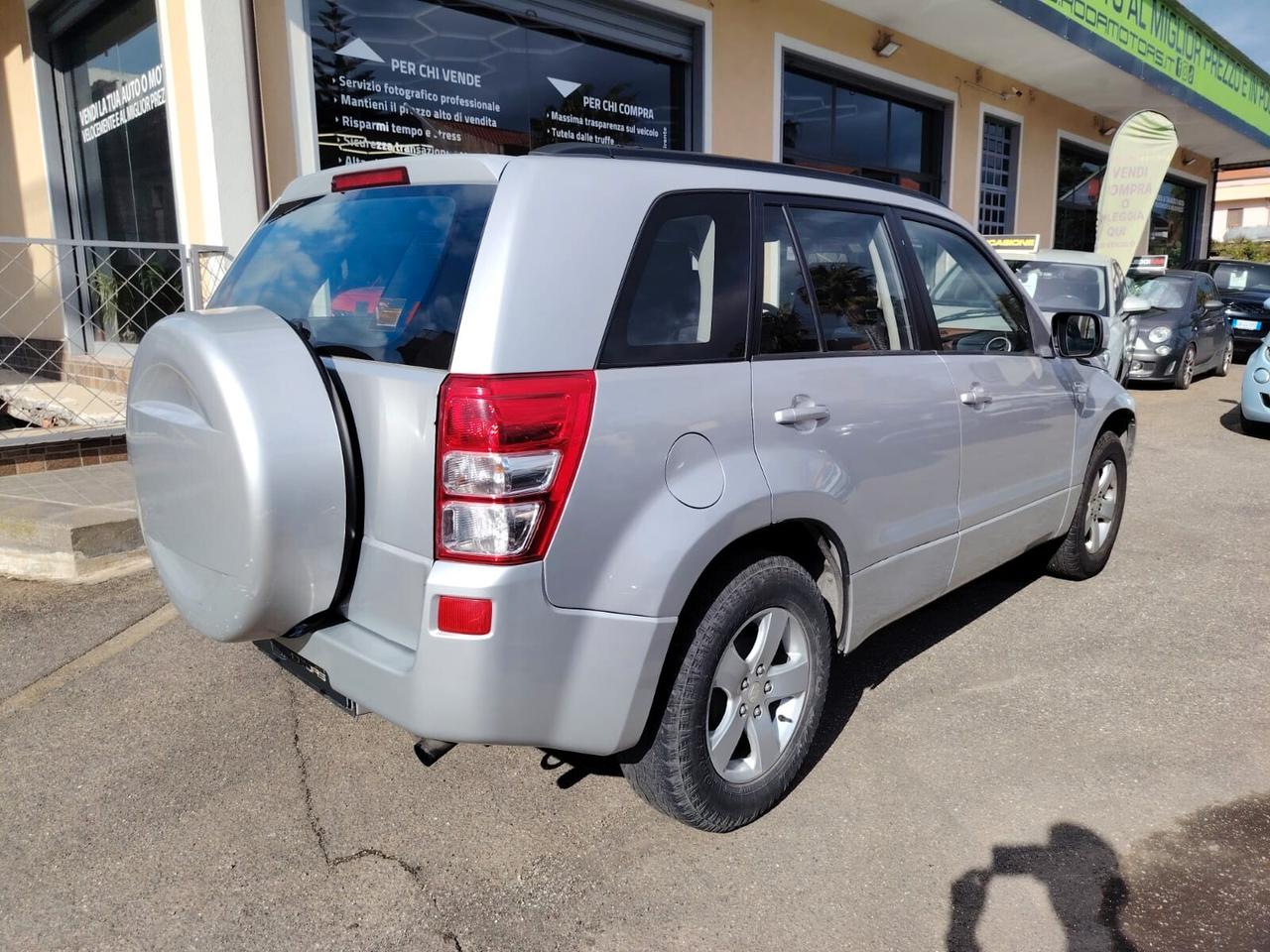 Suzuki Grand Vitara 1.9 DDiS 5 porte