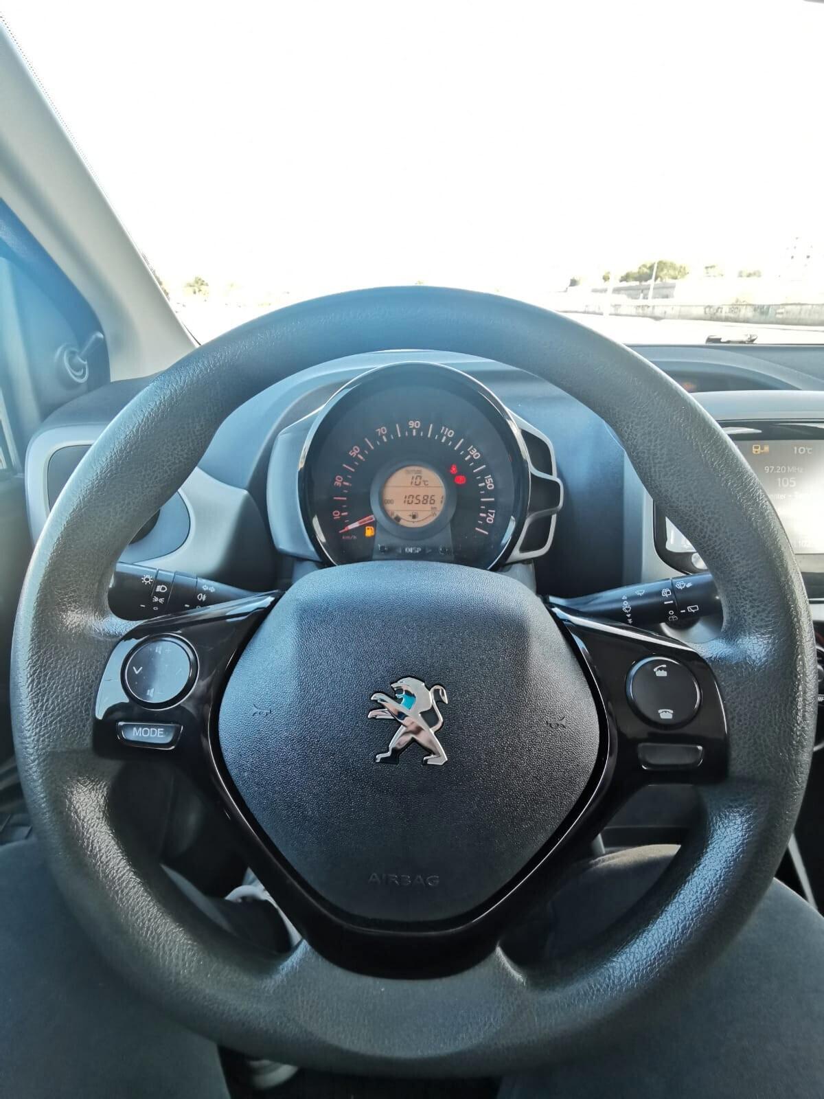 Peugeot 108 VTi 68 5 porte Allure CARPLAY