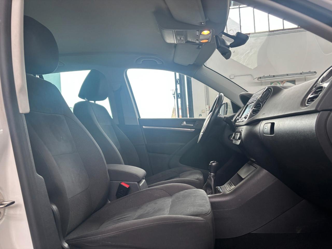 Volkswagen Tiguan 2.0 TDI 140 CV 4MOTION Business Sport