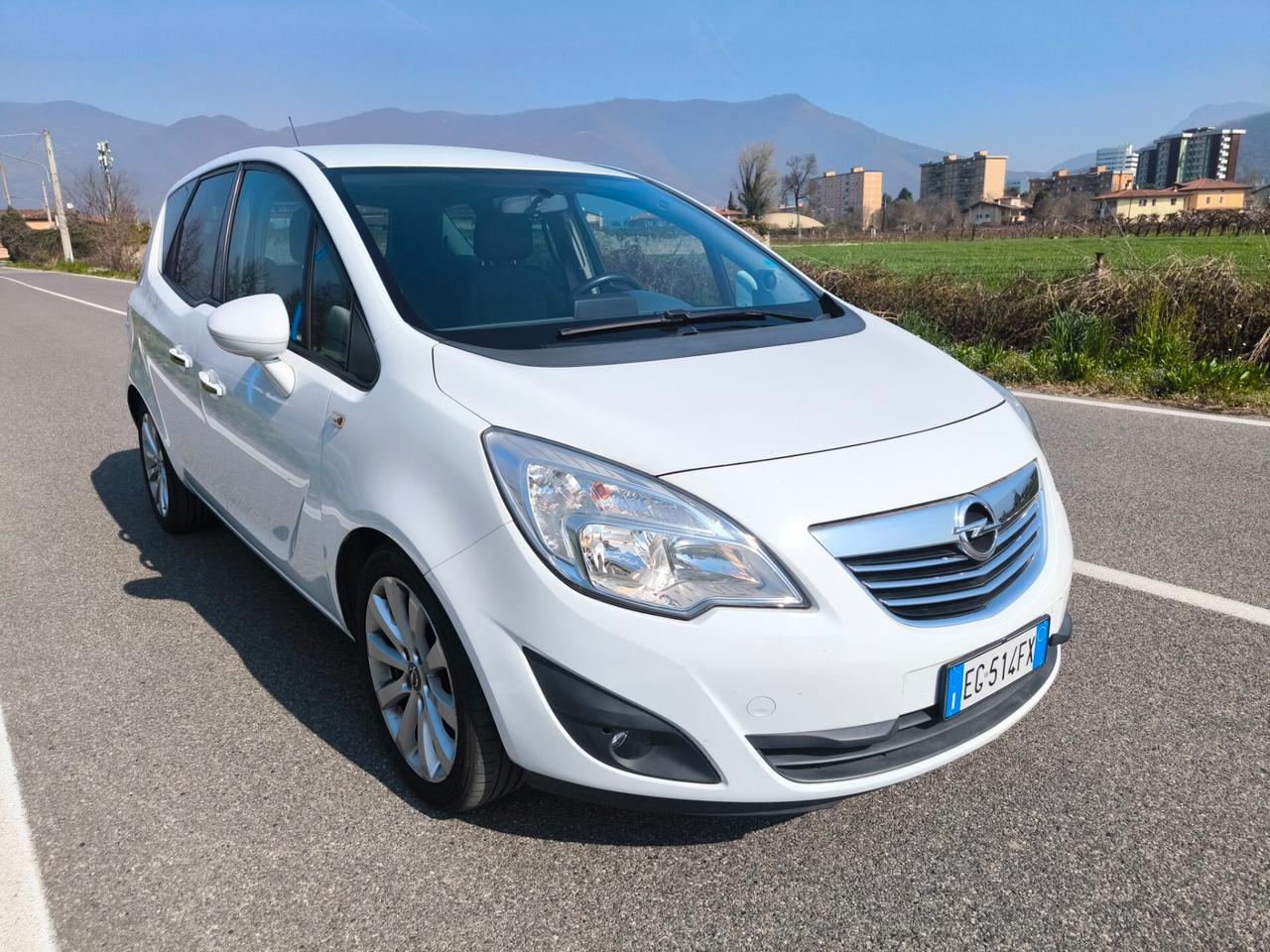 OPEL MERIVA 1,6 CDTI- CAMBIO AUTOMATICO- KM120000