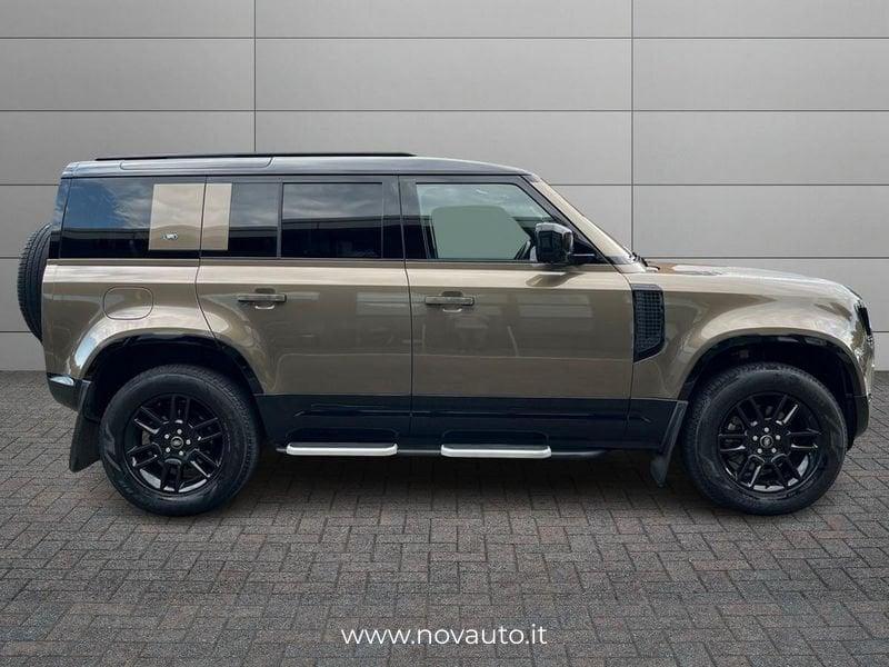 Land Rover Defender 3.0 D6 250 110 X-Dynamic S AWD auto.