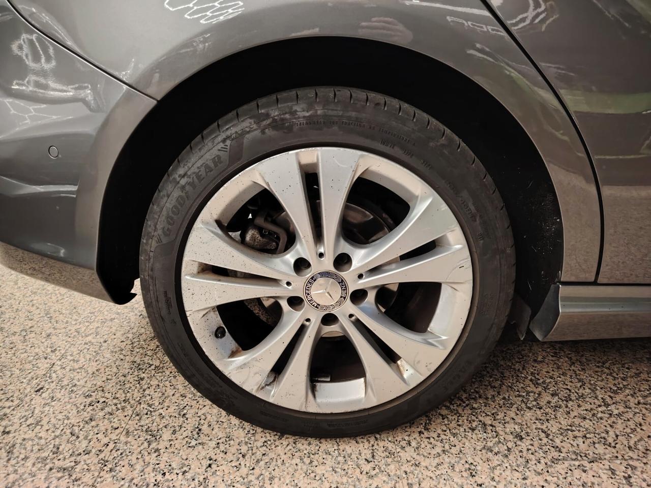 Mercedes-benz B 200 d Automatic