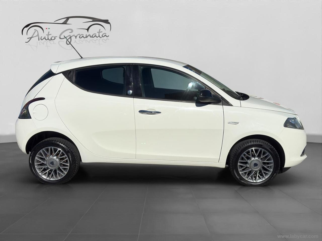 LANCIA Ypsilon 0.9 T.Air 85CV 5p. Met.Ec. Gold