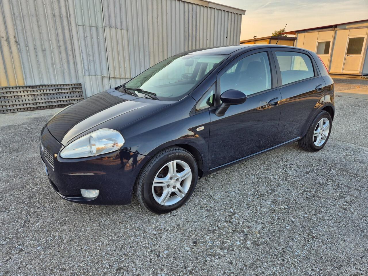 Fiat Grande Punto 1.4 benzina 95 cavalli neopatent