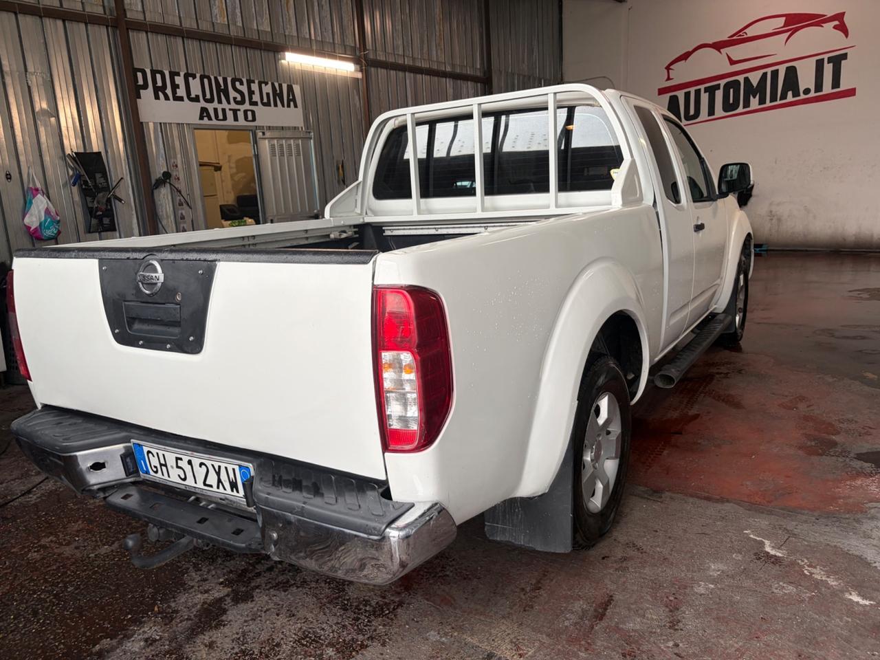 Nissan Navara 2.5 dCi 4 porte Double Cab LE