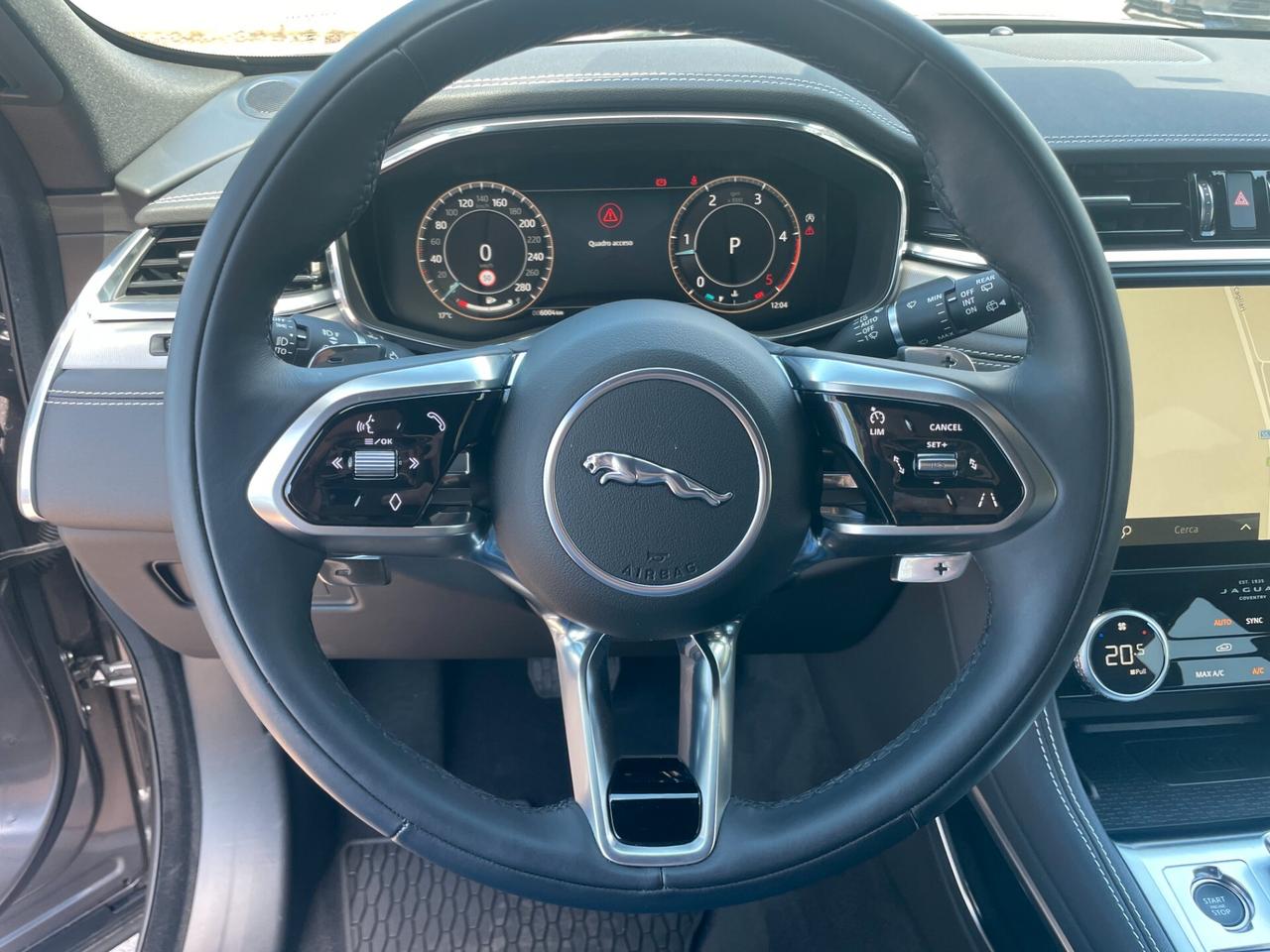 Jaguar F-Pace 2.0 D 204 CV AWD aut. R-Dynamic S