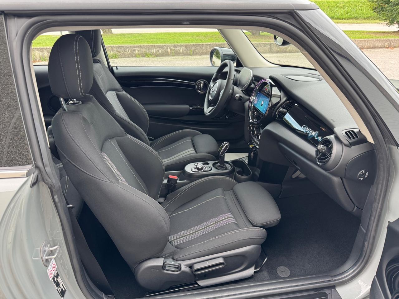 Mini Full Electric Cooper SE Camden Edition